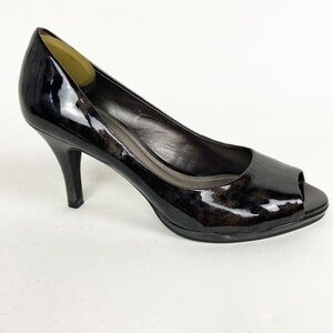 Alex Marie Cashmere Pansy Grey Patent Leather Stiletto Peep Toe Heel Pumps